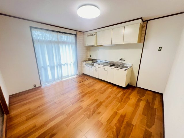 塩屋町8丁目貸家のキッチン