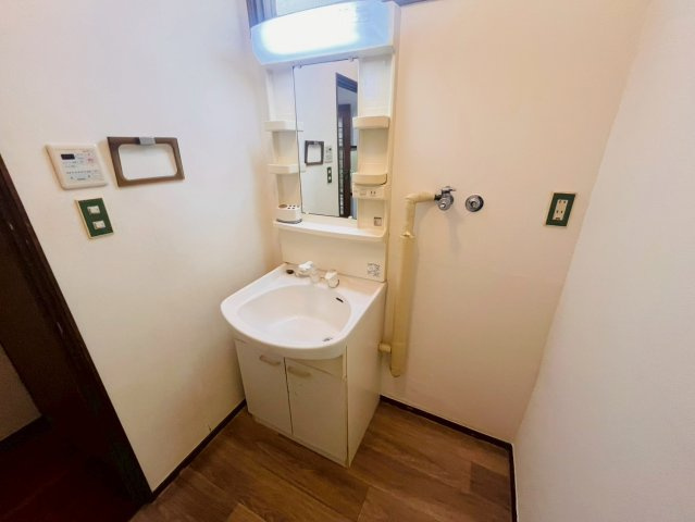 塩屋町8丁目貸家のその他