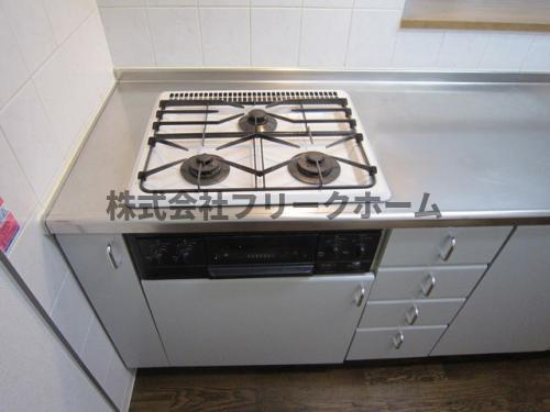 ドゥジェーム・ニイヤの設備