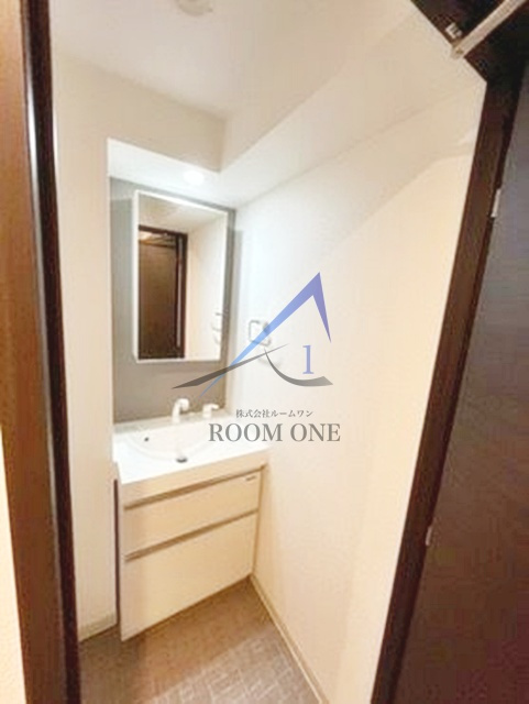 グランヴァン赤坂の洗面所|洗面台です。