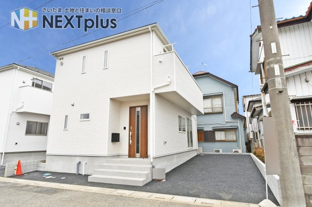 伊奈町本町第3　全2棟　1号棟