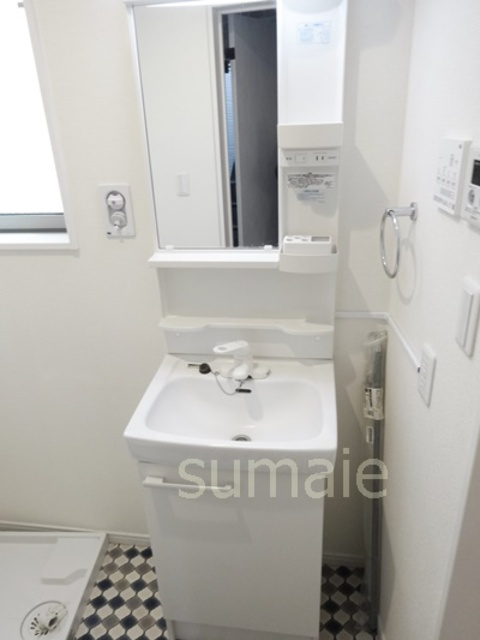 駒込スクエアの洗面所|独立洗面台☆