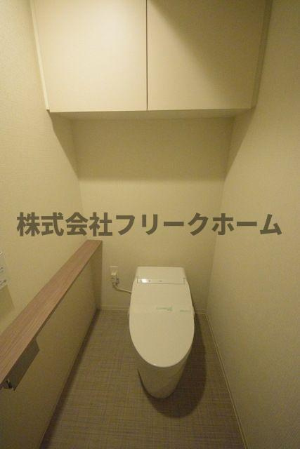 武蔵野市吉祥寺南町３丁目の賃貸マンションのトイレ