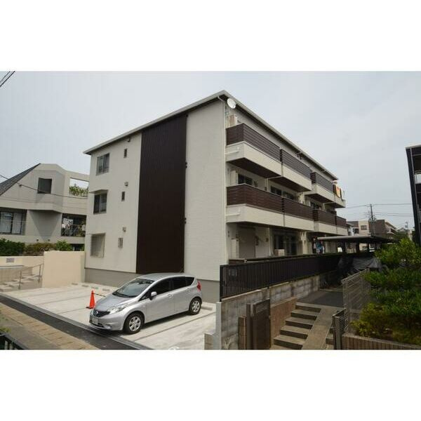 グランデールの外観