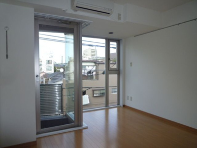 【居間・リビング】 | コモド駒込ハイツ | コモド駒込ハイツ　北区西ヶ原