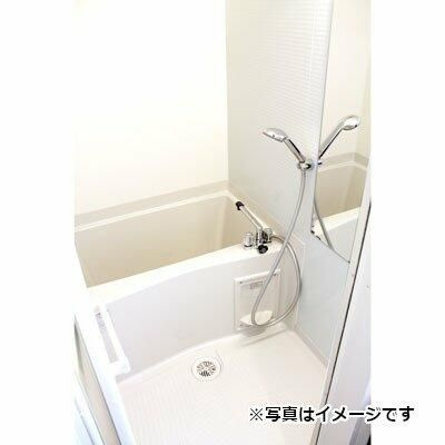 クレイシア秋葉原の浴室