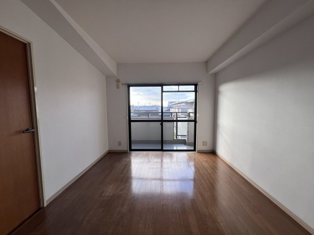 マウンティン・ツーの居間・リビング