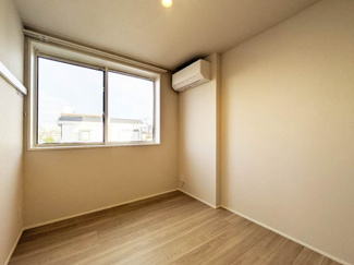 【洋室】 | ＬＹＮＮ竹園