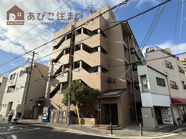 グランメール苅田の外観