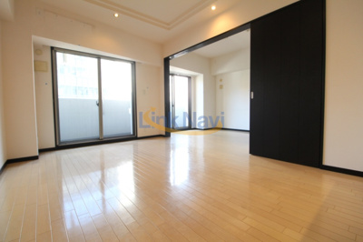 【居間・リビング】 | エステムプラザ梅田EAST