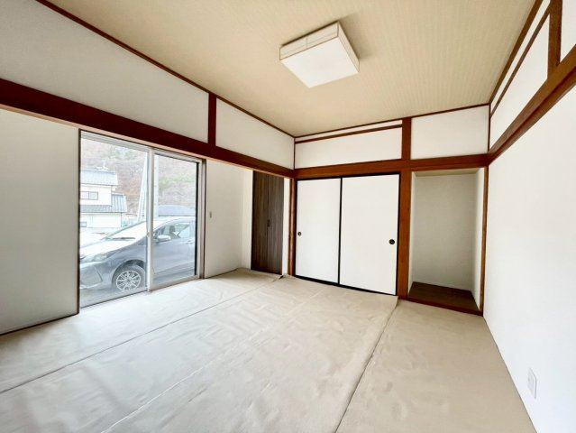 上田市岩下の和室|お子様のお昼寝や客間として最適です♪