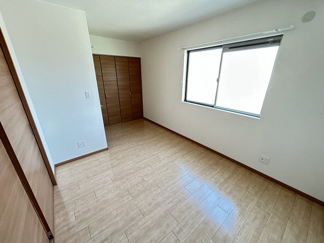 Ｋ・Ｕグランデの寝室