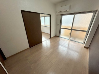 【洋室】 | T stage 1 | ※退去前の為、別部屋の写真を掲載しております