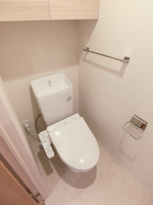 広島市安佐北区亀山１丁目のアパートのトイレ