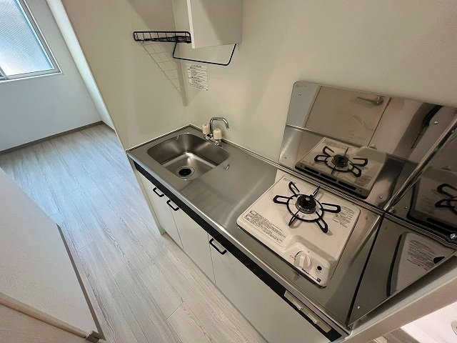 ＣＯＬＬＩＮＡ本浦２０のキッチン