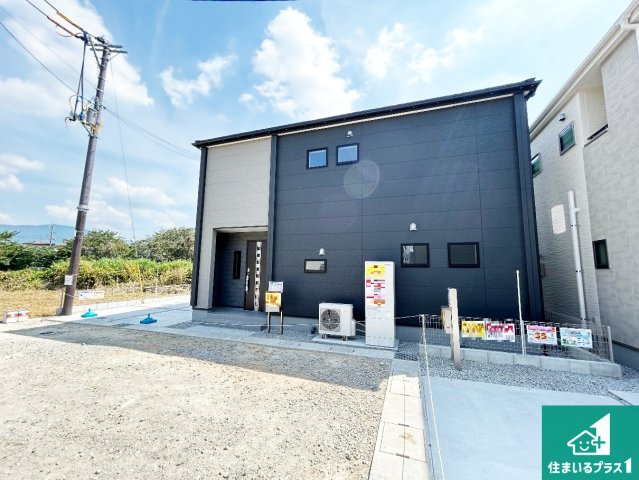 桜井市三輪　第10期　新築一戸建ての外観|お客様に長く安心して住んでいだだける事にこだわった家づくり！住んでからのアフターサービスにもしっかりと取り組んでいます！