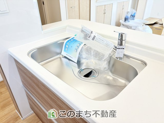 ブルーミングガーデン宇都宮市清住3丁目のキッチン|大きなシンクございます。