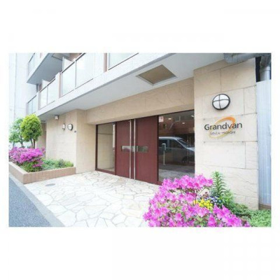 【エントランス】 | グランヴァン銀座東
