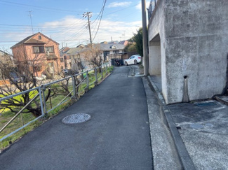 【前面道路含む現地写真】 | 横浜市戸塚区戸塚町戸建 | 前面道路