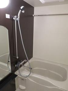 ＭＡＸＩＶ西大島の浴室