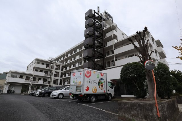 PLENDY市川大野の外観