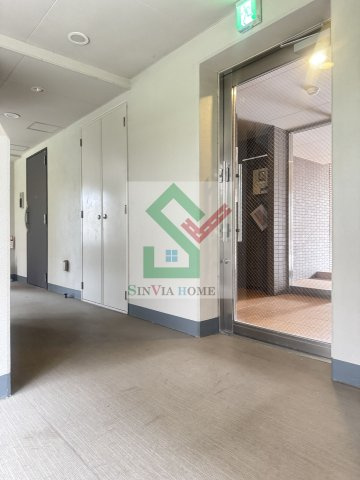 フレイムタウアのロビー