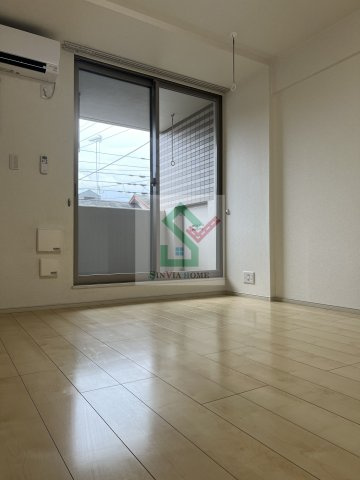 フレイムタウアの居間・リビング