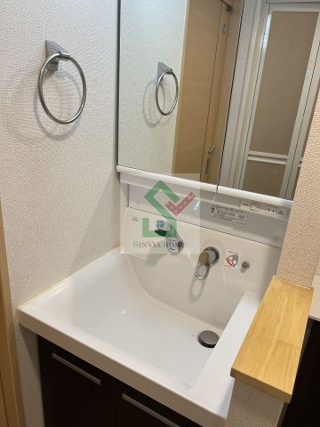 フレイムタウアの独立洗面台