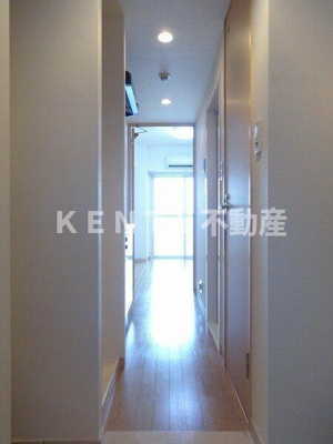 【玄関】 | ル・リオン多摩川グランドコート | 収納もある玄関です