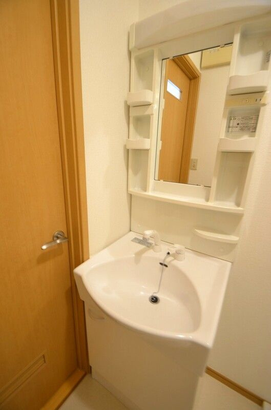 ピュアハイムAKの独立洗面台