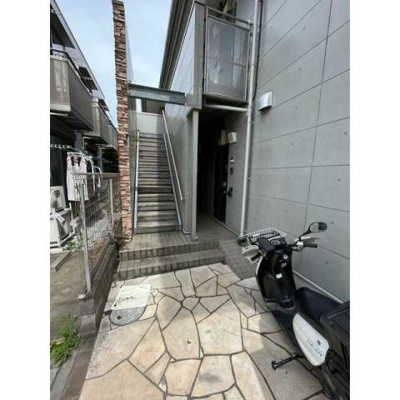 【エントランス】 | 第６グリーンハイツ | ゆとりのあるエントランスです
