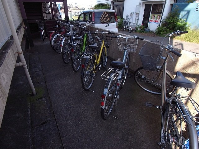 サンサーラ奈良の駐車場