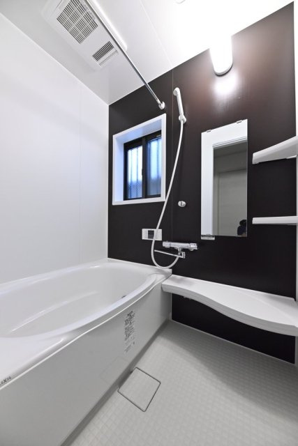 ルア浜田山の浴室