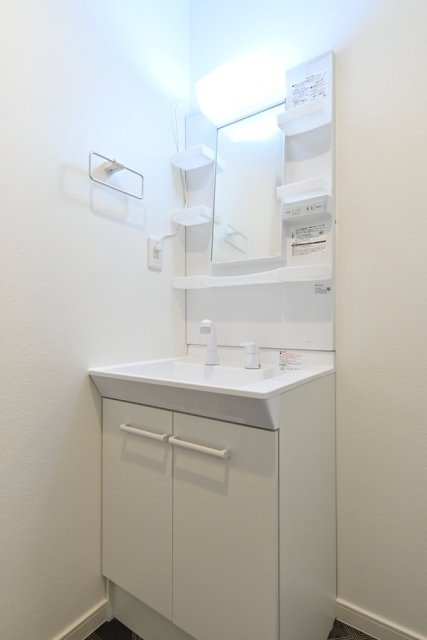 ルア浜田山の独立洗面台