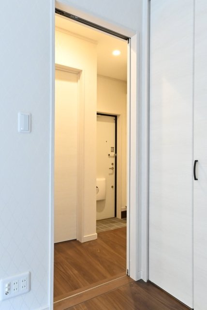 ルア浜田山の玄関