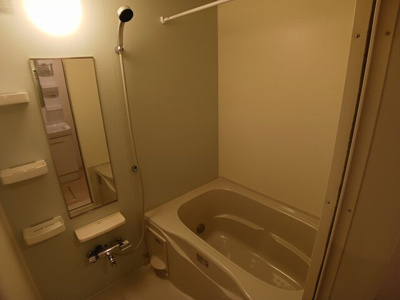 【浴室】 | カーサ・プラシード | お風呂で日々の疲れを落としましょう