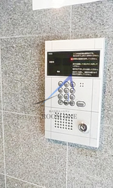 ルーブル都立家政のセキュリティ|オートロックです。