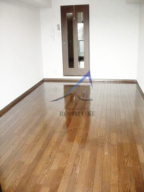 ルーブル都立家政の居間・リビング|洋室のお部屋です。