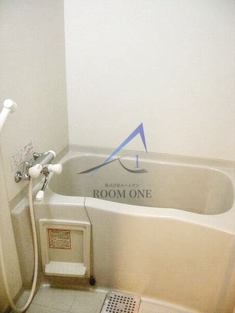 ルーブル都立家政の浴室|お風呂です。