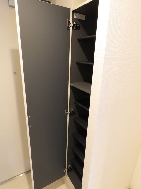 リブリ・グランディール西新井Ⅱの収納