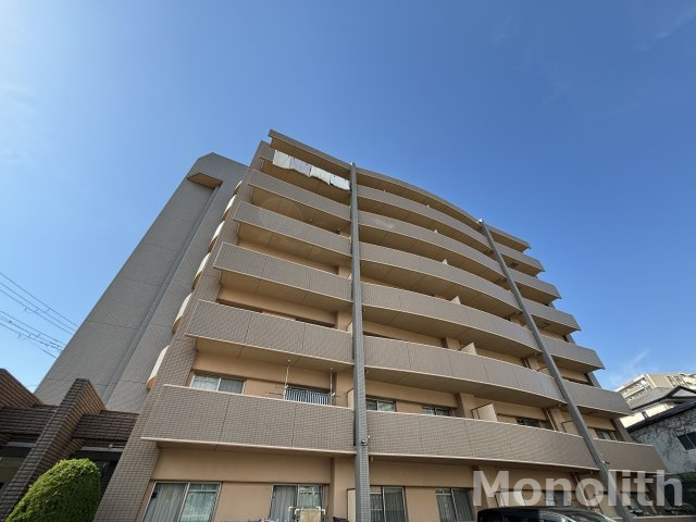 シャルマン和泉