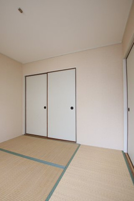 【寝室】 | 鳴尾ハイツ