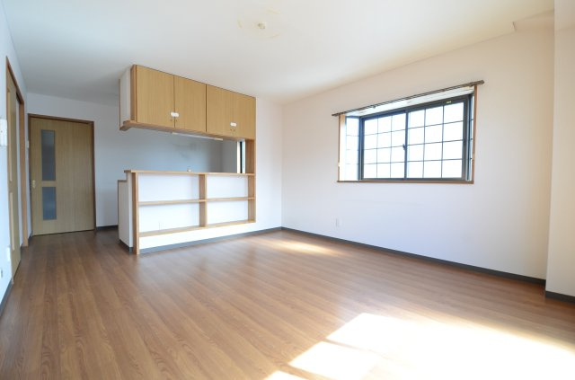 ファインプレストⅡの居間・リビング