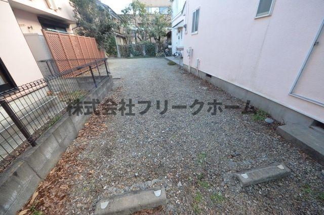 杉並区久我山３丁目のタウンの駐車場