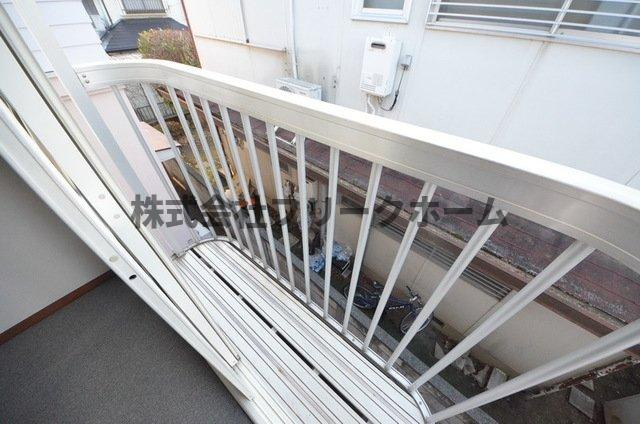 杉並区久我山３丁目のタウンのバルコニー