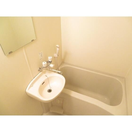 アーバンフォーレストの浴室