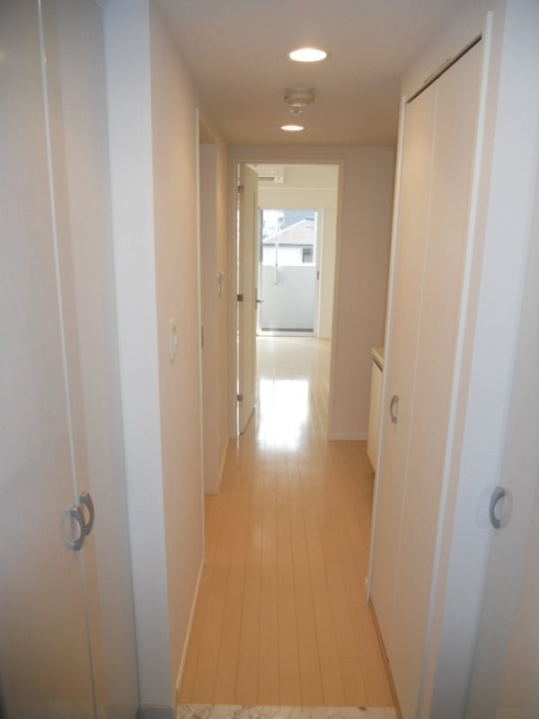 メインステージ多摩川Ⅱの玄関|玄関　