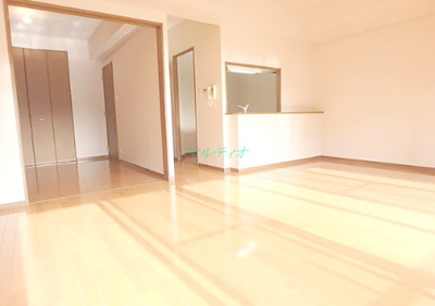 【居間・リビング】 | メゾン・シャルム | 洋室