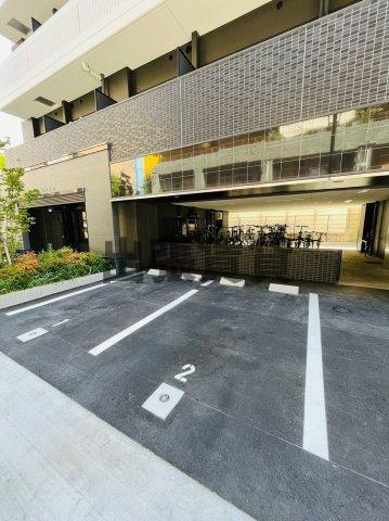 仲介手数料0円プレサンス伏見アーバンベースの駐車場