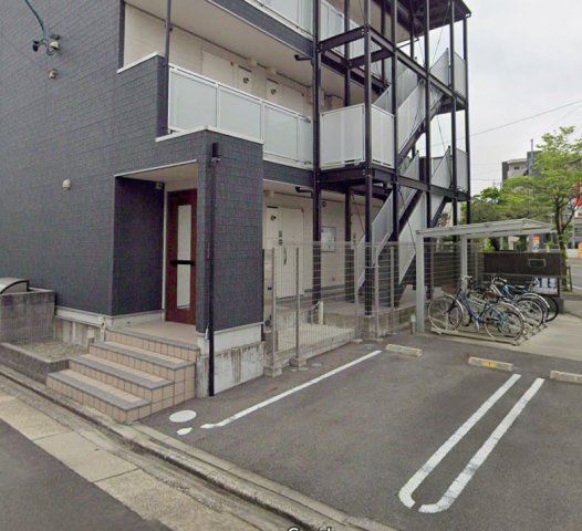 リブリ・汐路　名古屋市賃貸　仲介手数料無料の駐車場